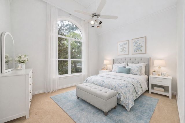 10 E Rock Wing Place, The Woodlands, TX 77381