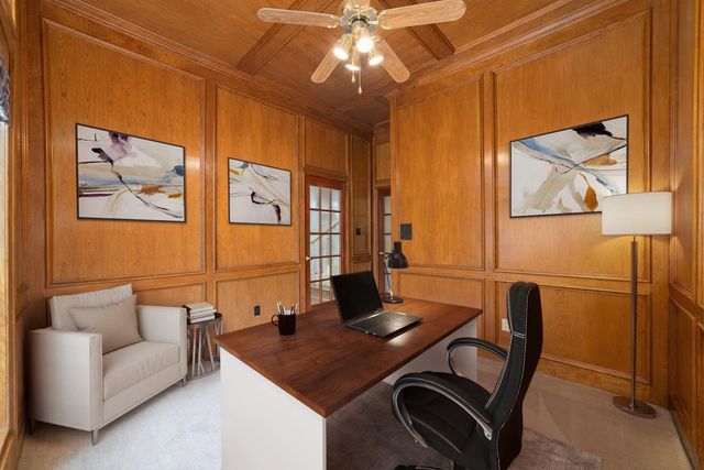 10 E Rock Wing Place, The Woodlands, TX 77381