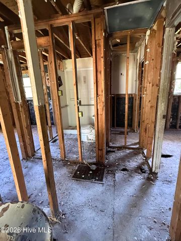 1403 Devers Circle, New Bern, NC 28560