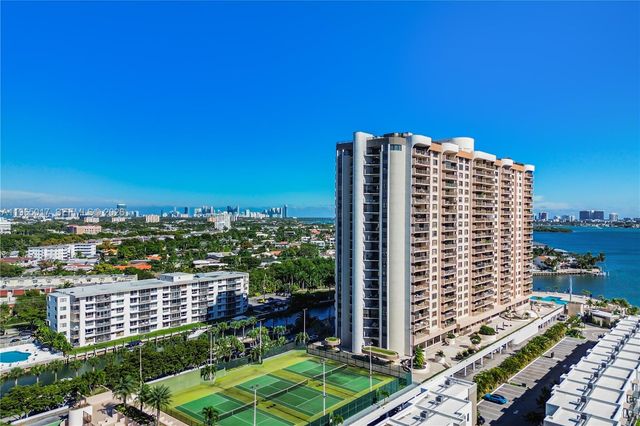 1800 NE 114th St 1004, Miami, FL 33181