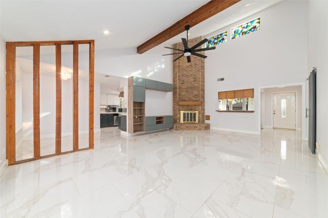 67 Woodhaven Wood Drive, The Woodlands, TX 77380