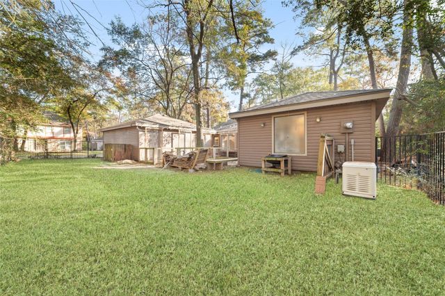 67 Woodhaven Wood Drive, The Woodlands, TX 77380