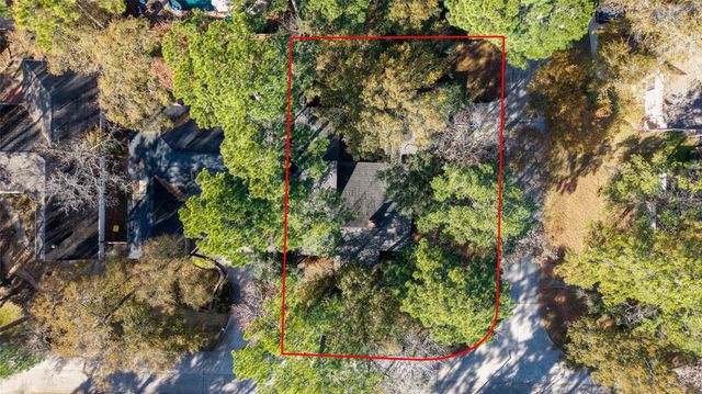 67 Woodhaven Wood Drive, The Woodlands, TX 77380