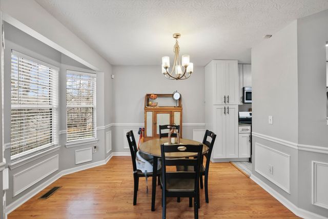 2704 Leesa Ann Ln, Old Hickory, TN 37138