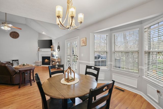 2704 Leesa Ann Ln, Old Hickory, TN 37138