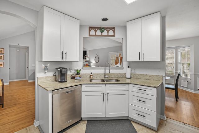 2704 Leesa Ann Ln, Old Hickory, TN 37138