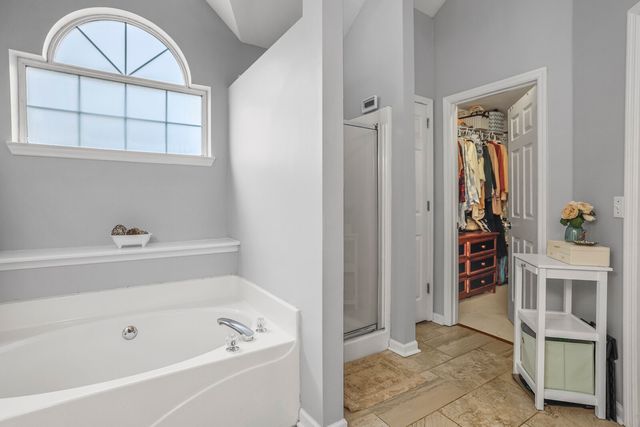 2704 Leesa Ann Ln, Old Hickory, TN 37138