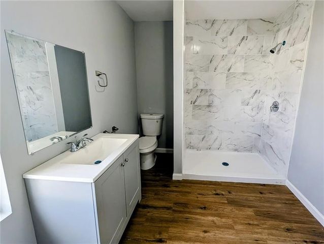305 Central Ave, Chicora Boro, PA 16025
