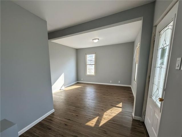 305 Central Ave, Chicora Boro, PA 16025