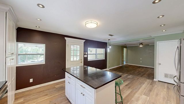 1348 Edwin Reynolds Road, Cottonwood, AL 36320