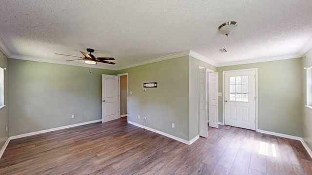1348 Edwin Reynolds Road, Cottonwood, AL 36320