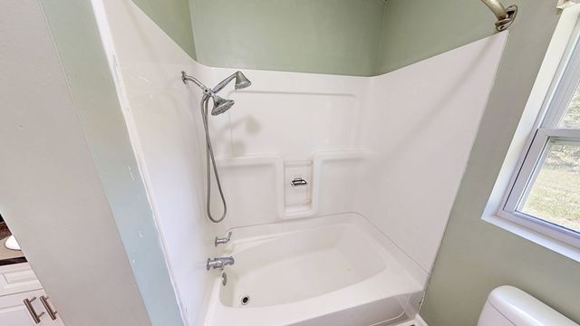 1348 Edwin Reynolds Road, Cottonwood, AL 36320