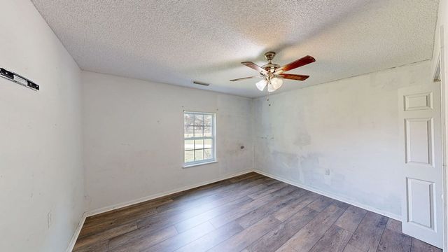 1348 Edwin Reynolds Road, Cottonwood, AL 36320