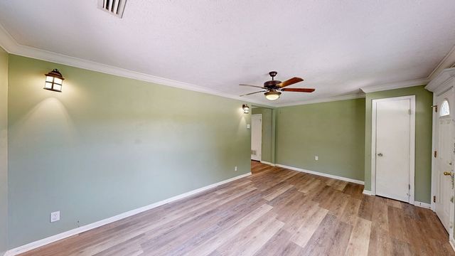 1348 Edwin Reynolds Road, Cottonwood, AL 36320