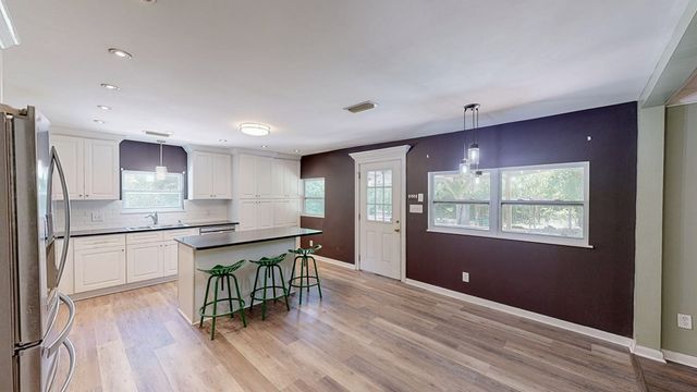 1348 Edwin Reynolds Road, Cottonwood, AL 36320