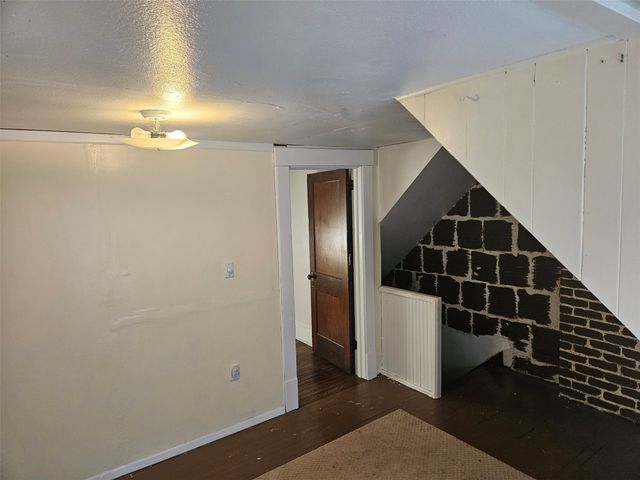 1021 RUMSEY Avenue, Erie, PA 16511