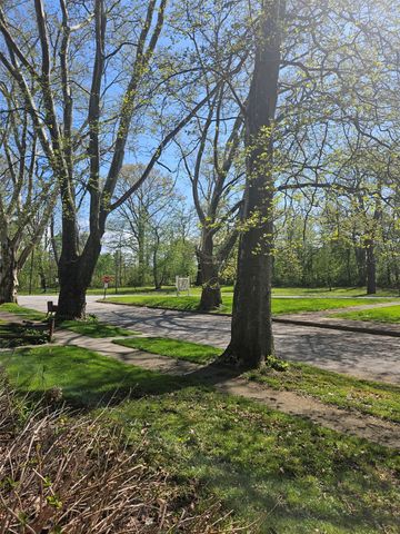 1021 RUMSEY Avenue, Erie, PA 16511