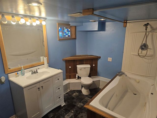 1021 RUMSEY Avenue, Erie, PA 16511