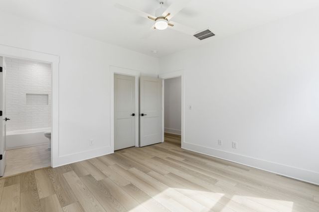 928 Delmas Ave B, Nashville, TN 37216