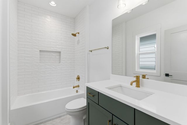 928 Delmas Ave B, Nashville, TN 37216