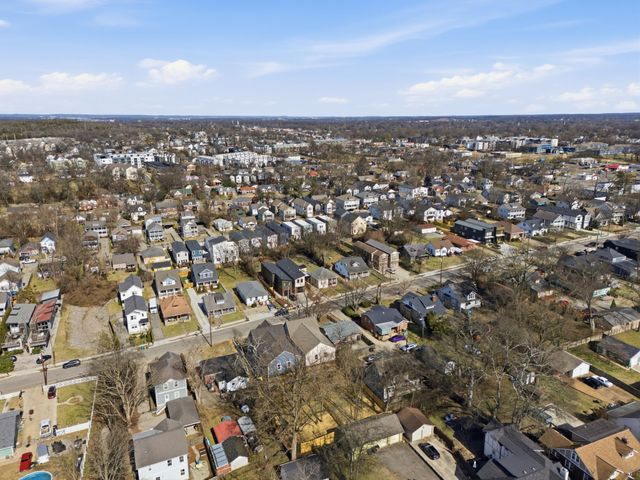 928 Delmas Ave B, Nashville, TN 37216