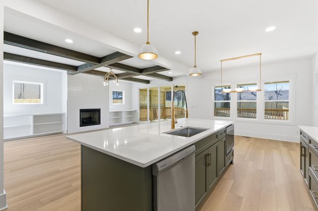 928 Delmas Ave B, Nashville, TN 37216