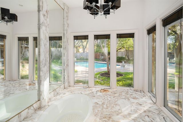 5045 Lakehill Court, Dallas, TX 75220