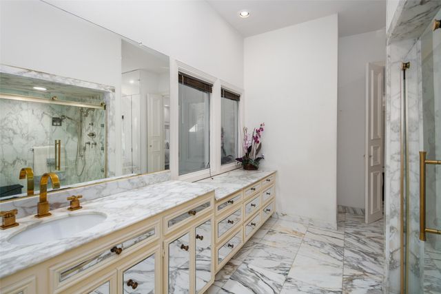 5045 Lakehill Court, Dallas, TX 75220