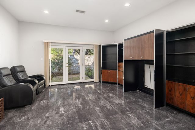 5045 Lakehill Court, Dallas, TX 75220