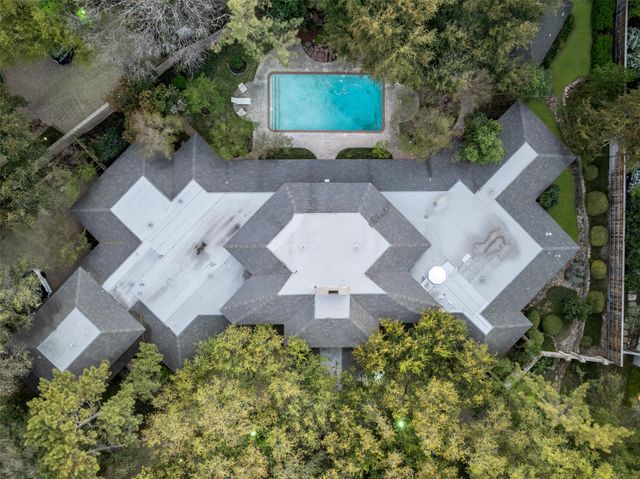 5045 Lakehill Court, Dallas, TX 75220