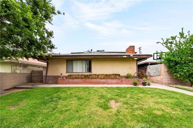 3834 Ferndale, San Bernardino, CA 92404