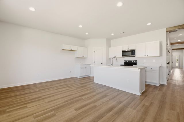 3402 E Thunder, Wichita, KS 67219