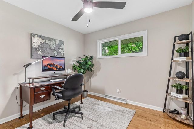 8173 S 28th STREET, Franklin, WI 53132