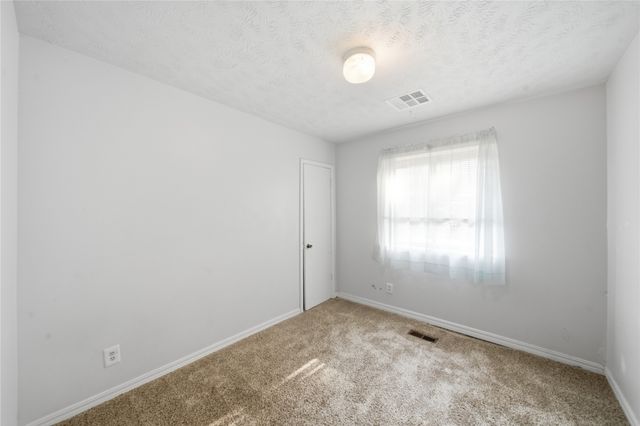 1101 W 14th Place, Claremore, OK 74017