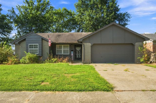 1101 W 14th Place, Claremore, OK 74017