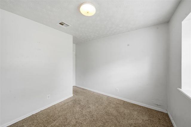 1101 W 14th Place, Claremore, OK 74017