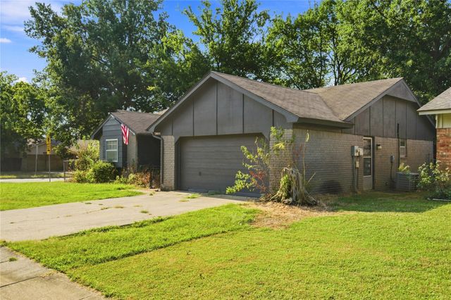 1101 W 14th Place, Claremore, OK 74017