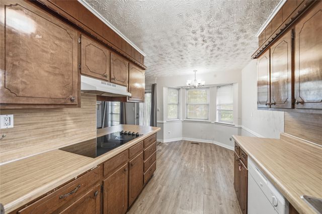 1101 W 14th Place, Claremore, OK 74017