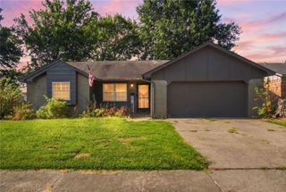 1101 W 14th Place, Claremore, OK 74017