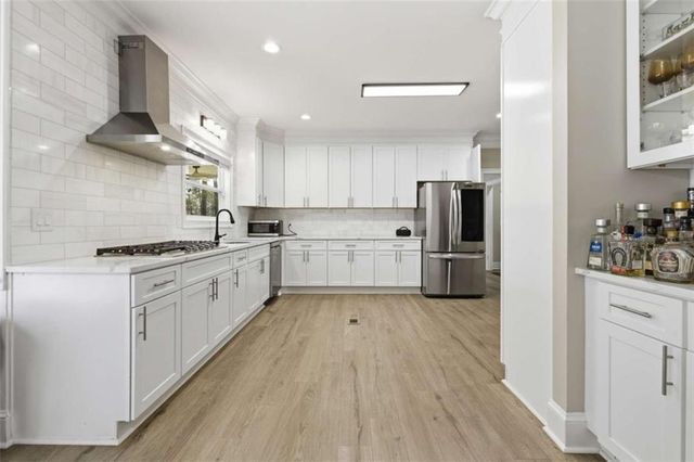 3392 Lost Valley Drive, Jonesboro, GA 30236