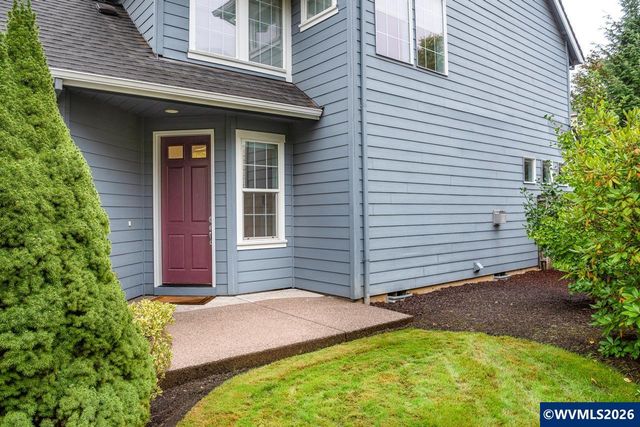 6216 SW Chestnut Dr, Corvallis, OR 97333