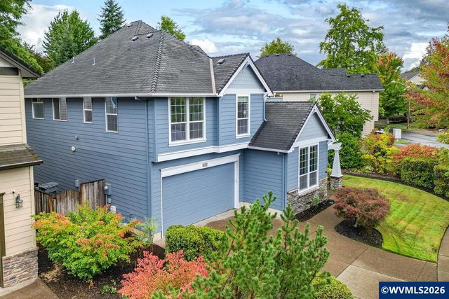 6216 SW Chestnut Dr, Corvallis, OR 97333
