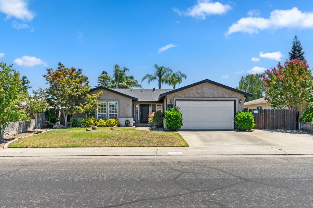 1730 Colombard Ct, Escalon, CA 95320