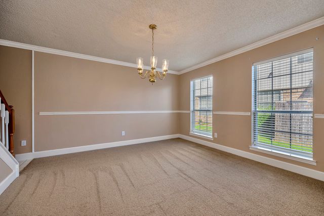 8000 Crazy Horse Lane, Fort Worth, TX 76137