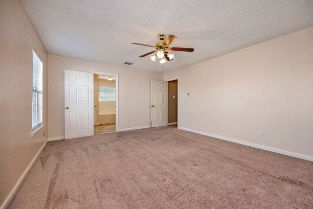 8000 Crazy Horse Lane, Fort Worth, TX 76137