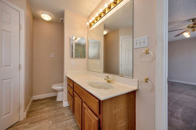 8000 Crazy Horse Lane, Fort Worth, TX 76137