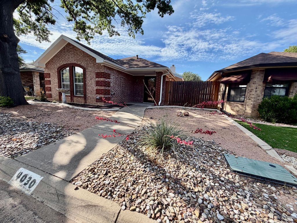 Image 1 of property listing at 3040 Laurel Oak Drive, San Angelo, TX 76904