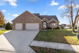 4973 Orchard Crest Court, Monroe, MI 48161