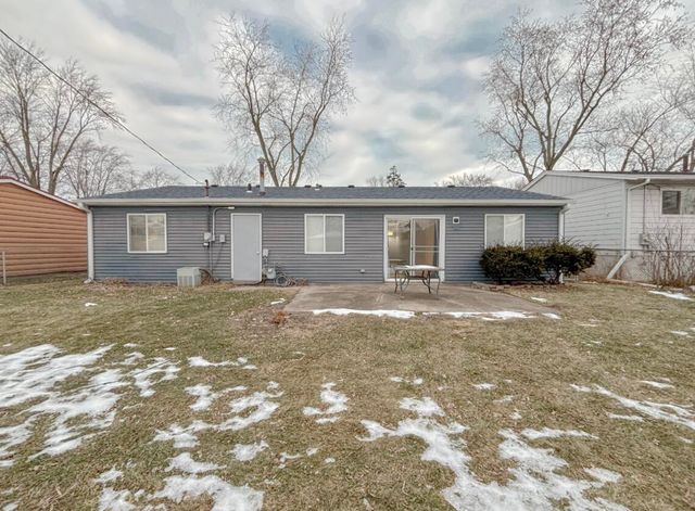 709 James Place, Griffith, IN 46319
