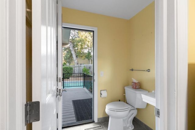 934 King James Way, El Dorado Hills, CA 95762